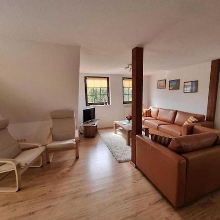 Beautiful Apartment In Robertsdorf With Garden Blowatz المظهر الخارجي الصورة