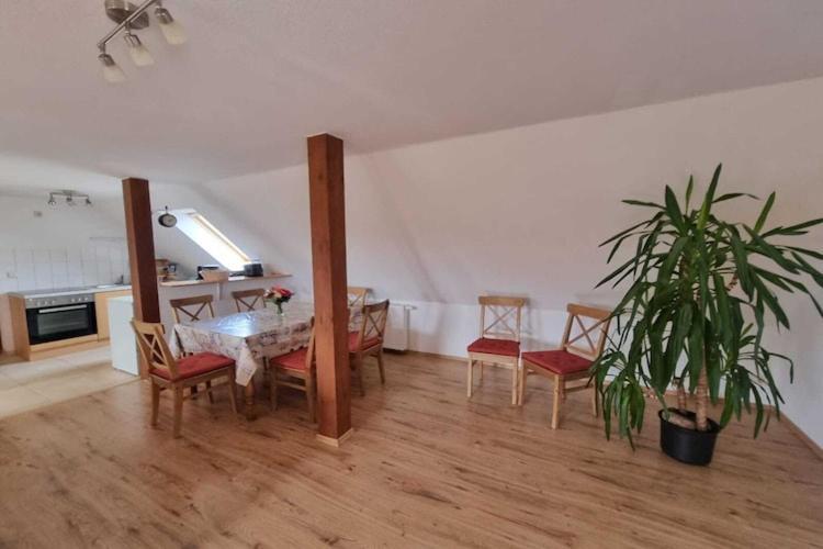 Beautiful Apartment In Robertsdorf With Garden Blowatz المظهر الخارجي الصورة